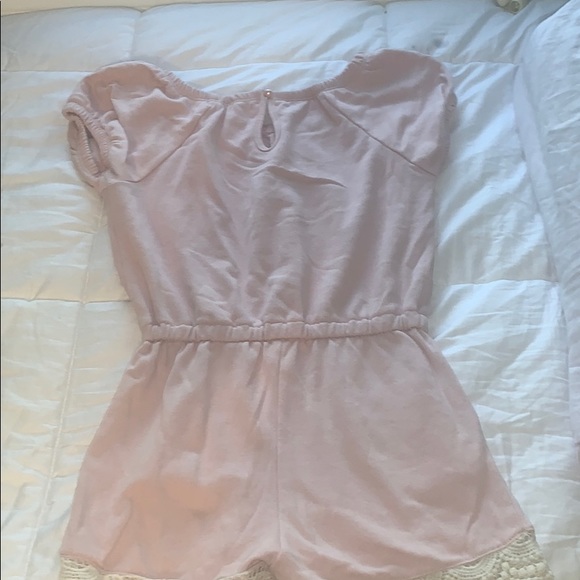 Romper - Picture 2 of 4